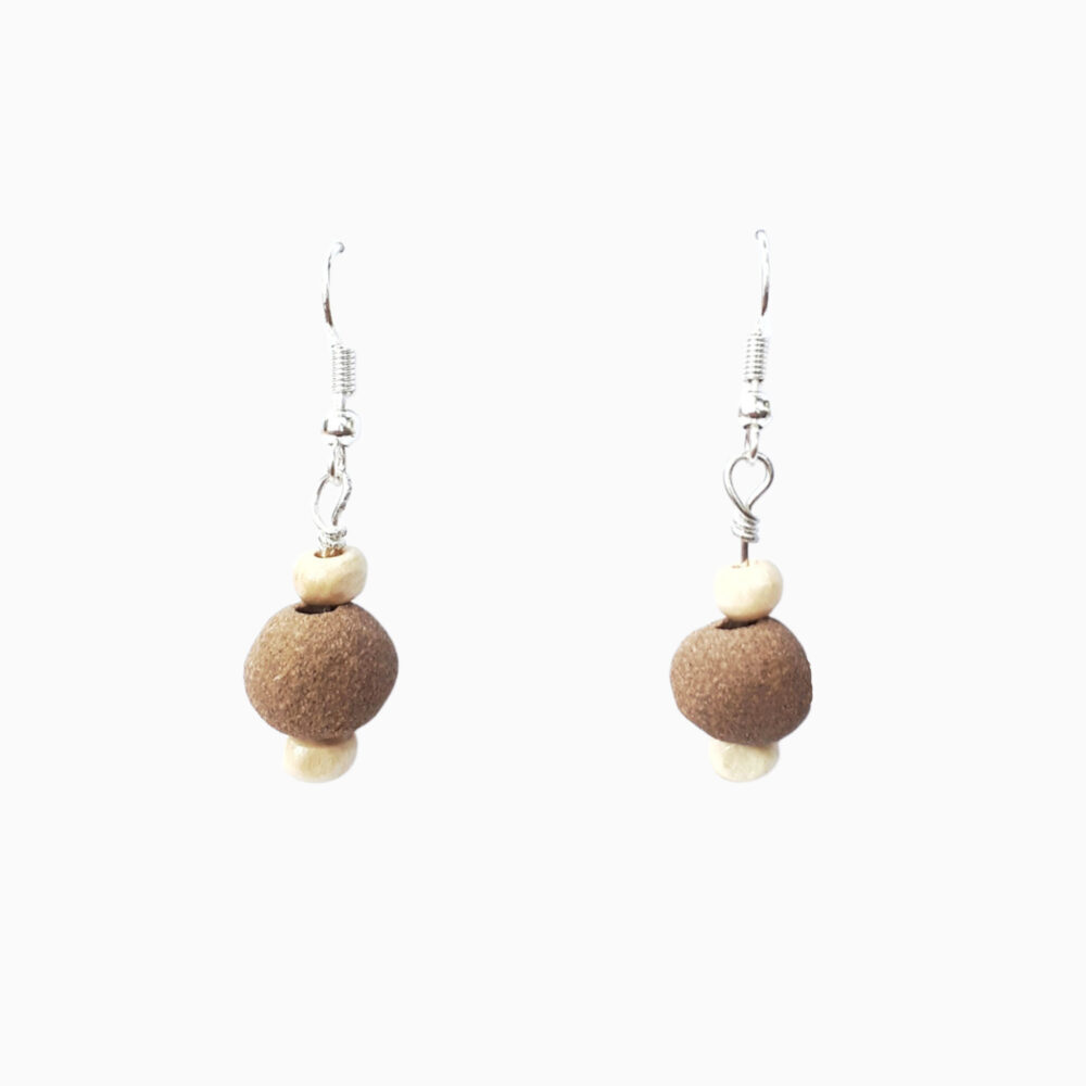 530100100 Earring Ta Phrom _ Natural