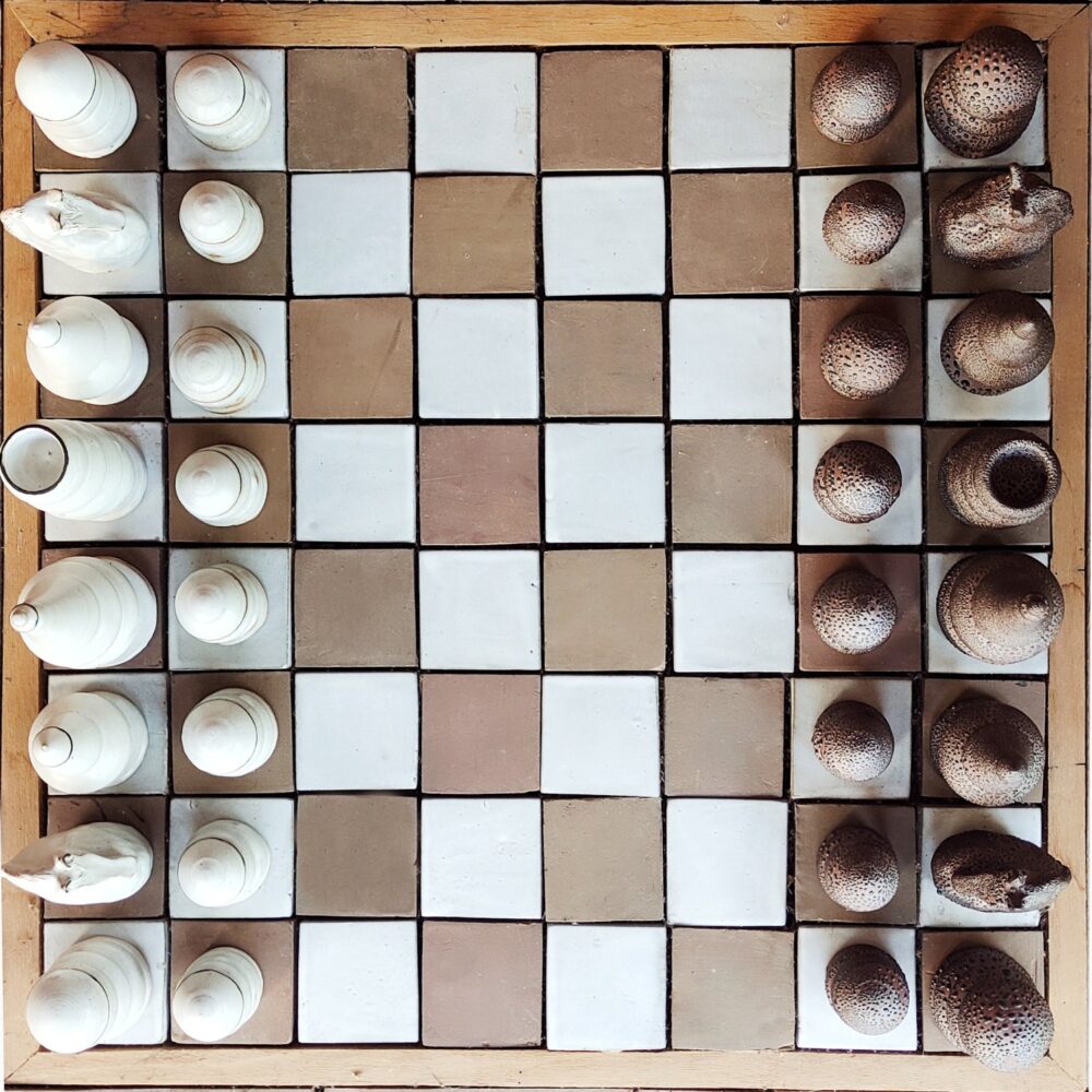 Chess Set No:1 | Black Crawling & Line Art