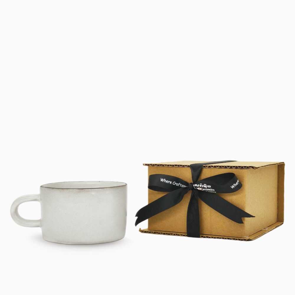 680401170E Line Art Large cup with box