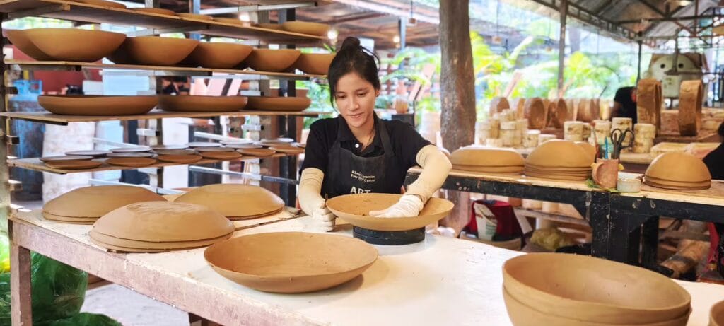 High-end handmade Khmer ceramics and pottery class student